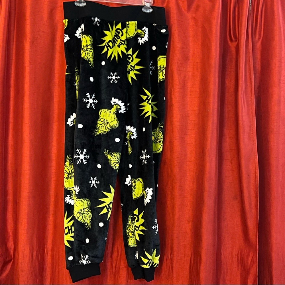 🆕The Grinch Pajama Bottoms – Juniors XL – New Without Tags